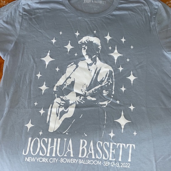 Joshua Bassett Tour Shirt - Picture 2 of 3